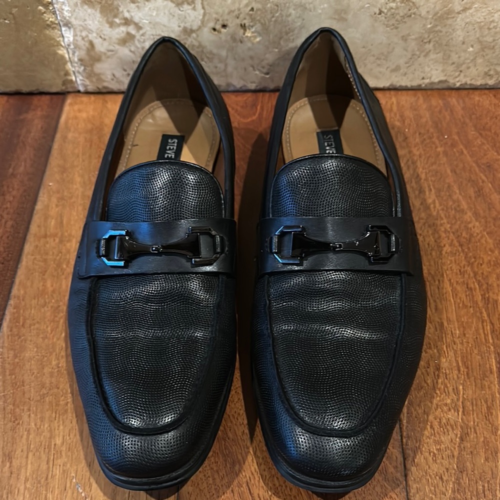 Steve Madden Black Loafers with Decorative Buckle